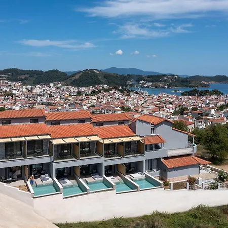 Ξενοδοχείο με διαμερίσματα Poseidon 4*