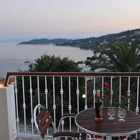 Poseidon 3* Skiathos Town