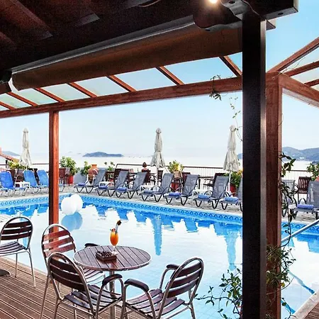 Poseidon Apartahotel