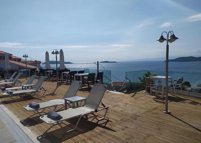 Poseidon 4* Skiathos Town